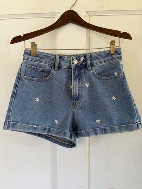 PacSun Daisy Embroidered Denim Shorts